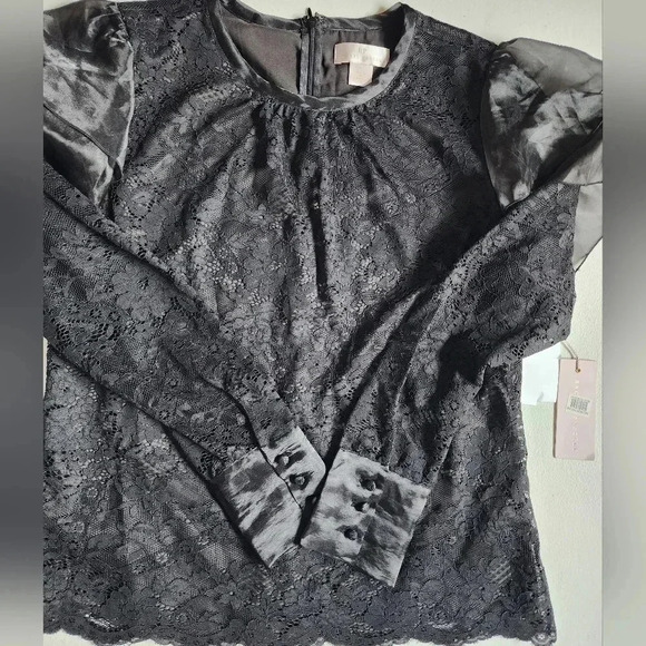Rachel Parcell ruffle shoulder lace blouse size Medium New Black - Picture 13 of 15